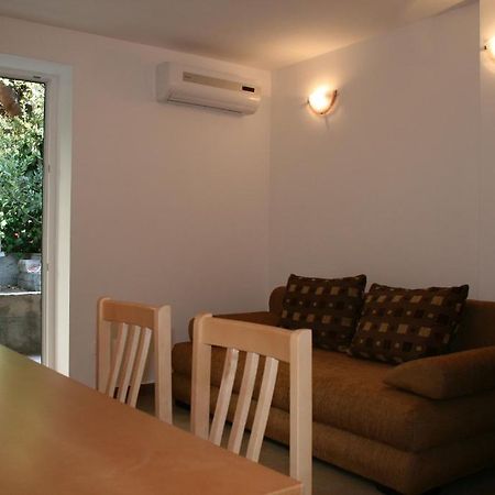 Apartments Mrduljas Split Szoba fotó