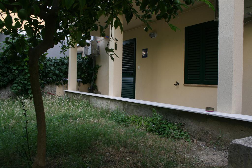 Apartments Mrduljas Split Kültér fotó